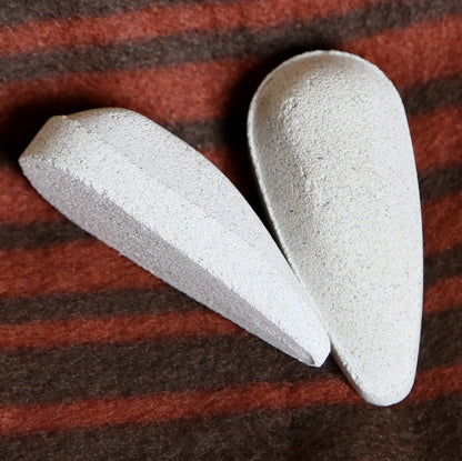 The Pumouse (Grey-White)